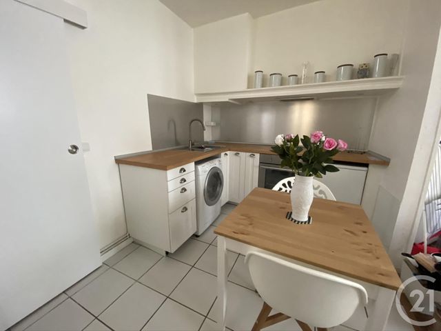 Appartement Studio à louer PONTOISE