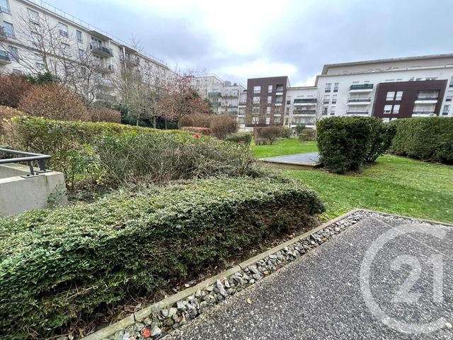 Appartement F3 à vendre - 3 pièces - 56.11 m2 - CERGY - 95 - ILE-DE-FRANCE - Century 21 Osmose